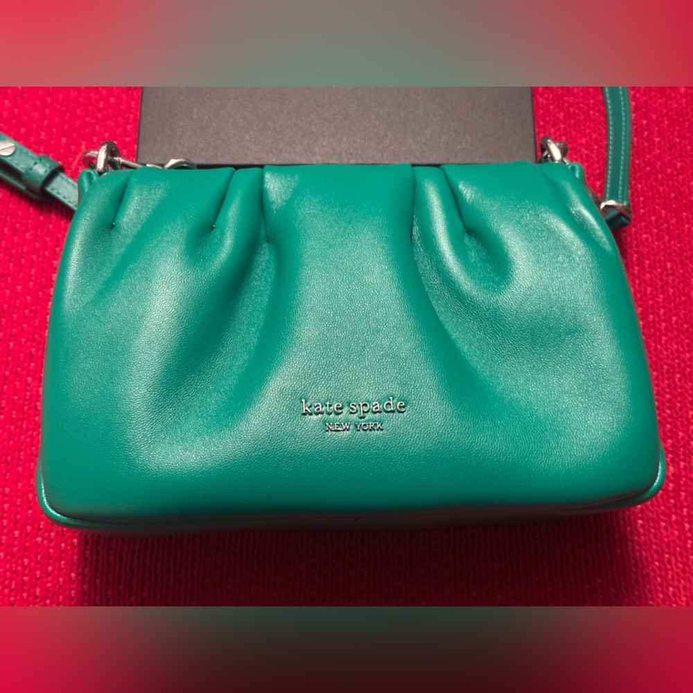 Kate Spade souffle